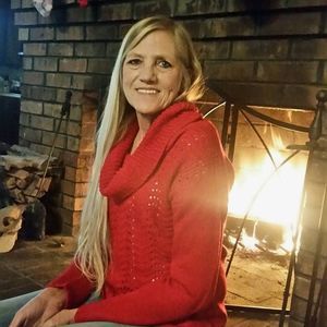 Meet your Posher, Bobbie